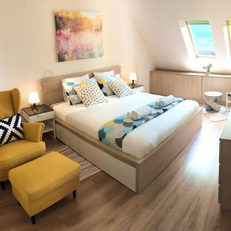 Unique Luxurious Jacuzzi Penthouse Duplex In City Center! 2 Baths! Free Parking! Sofya Dış mekan fotoğraf